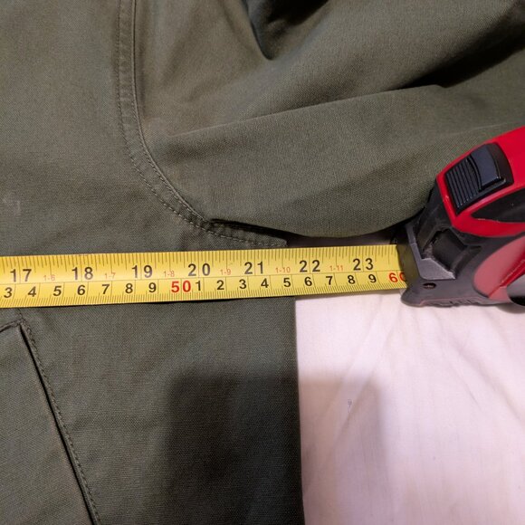 Women's L.L. Bean Barn Jacket *petite* - Picture 4 of 5